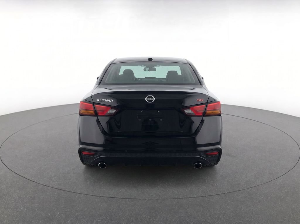 Used 2024 Black Nissan 2.5 SR image 4