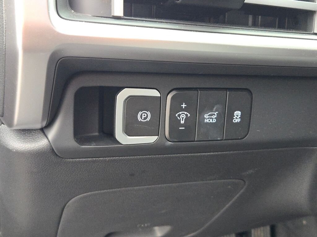 Used 2026 Gray Hyundai SEL image 24