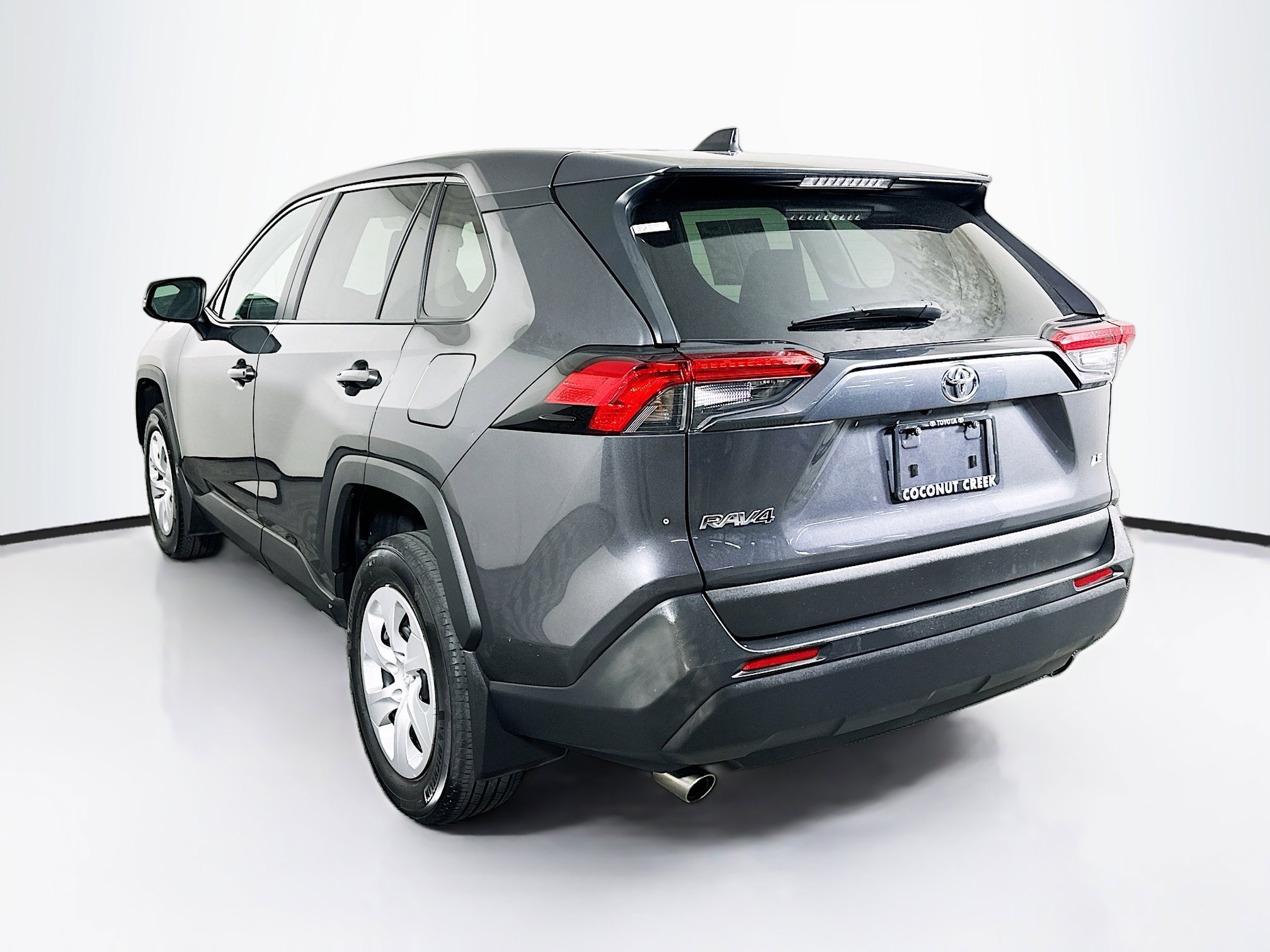 2024 Toyota RAV4 thumbnail 7