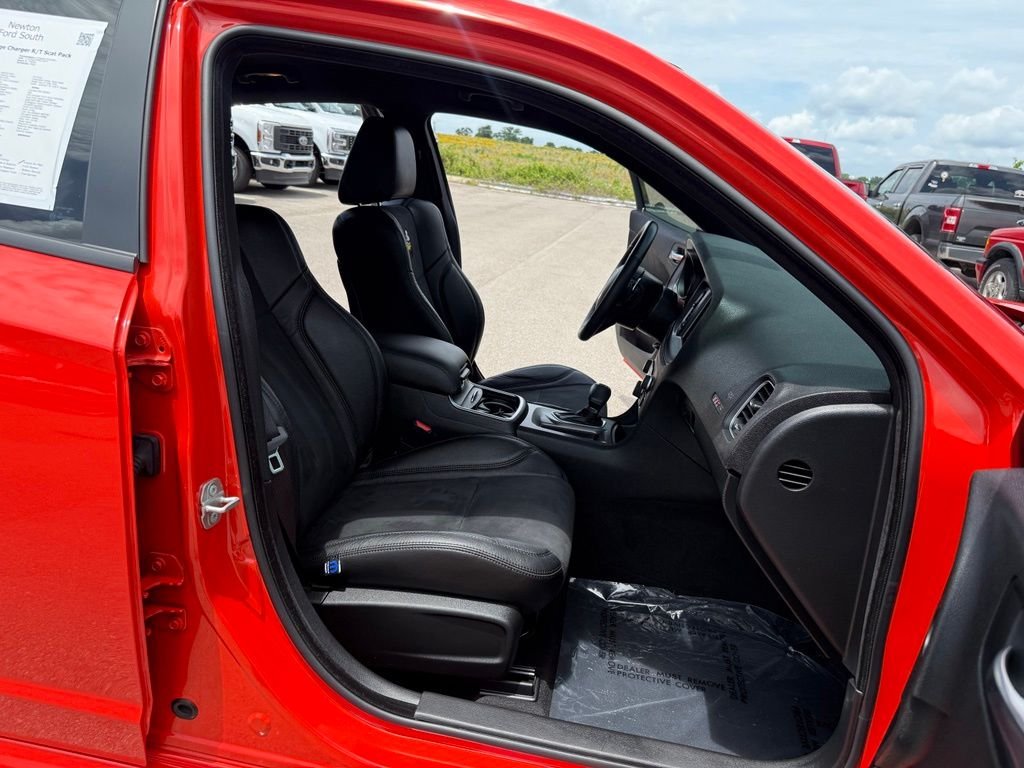 Used 2023 Go Mango! Dodge R/T Scat Pack image 18