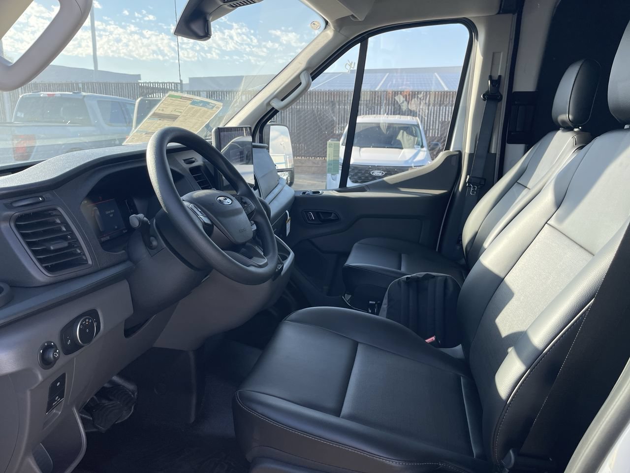 New 2026 Oxford White Ford  image 24