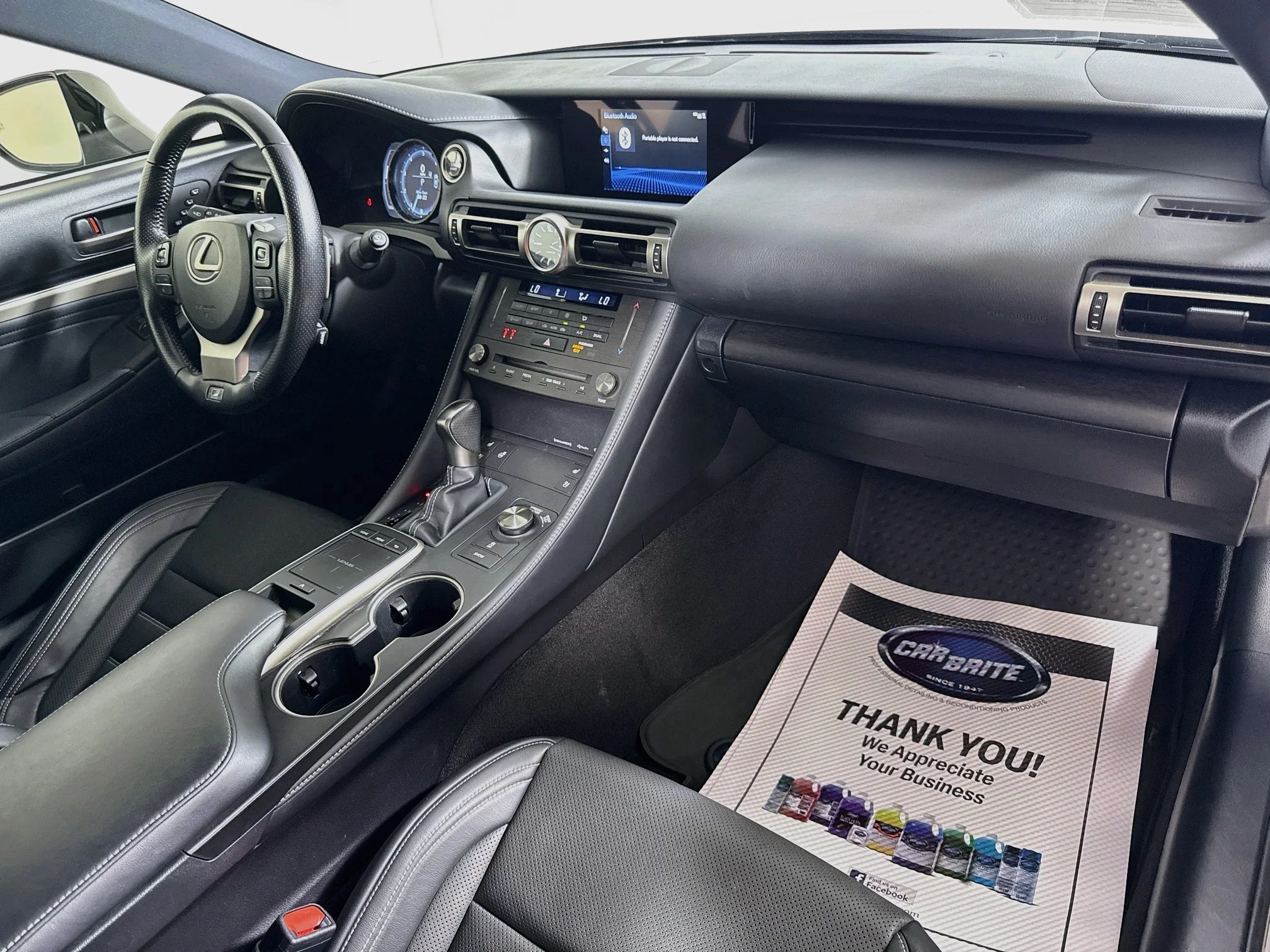 Used 2020  Lexus F Sport image 28