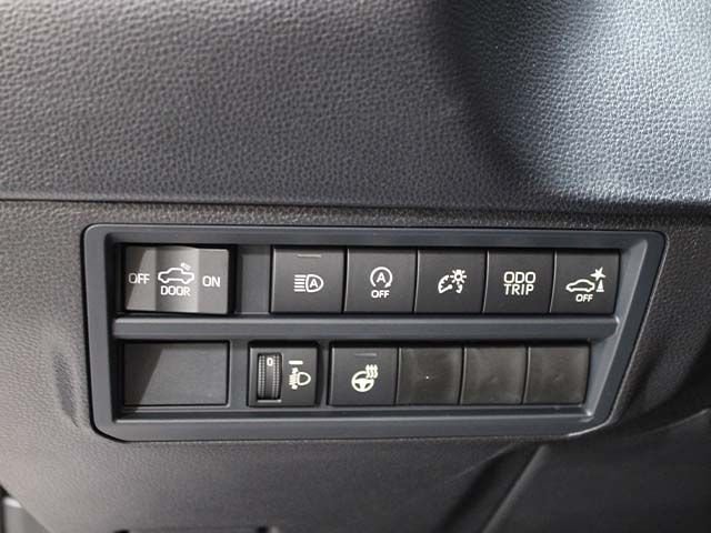 2026 Toyota Tundra SR5 - Photo 6