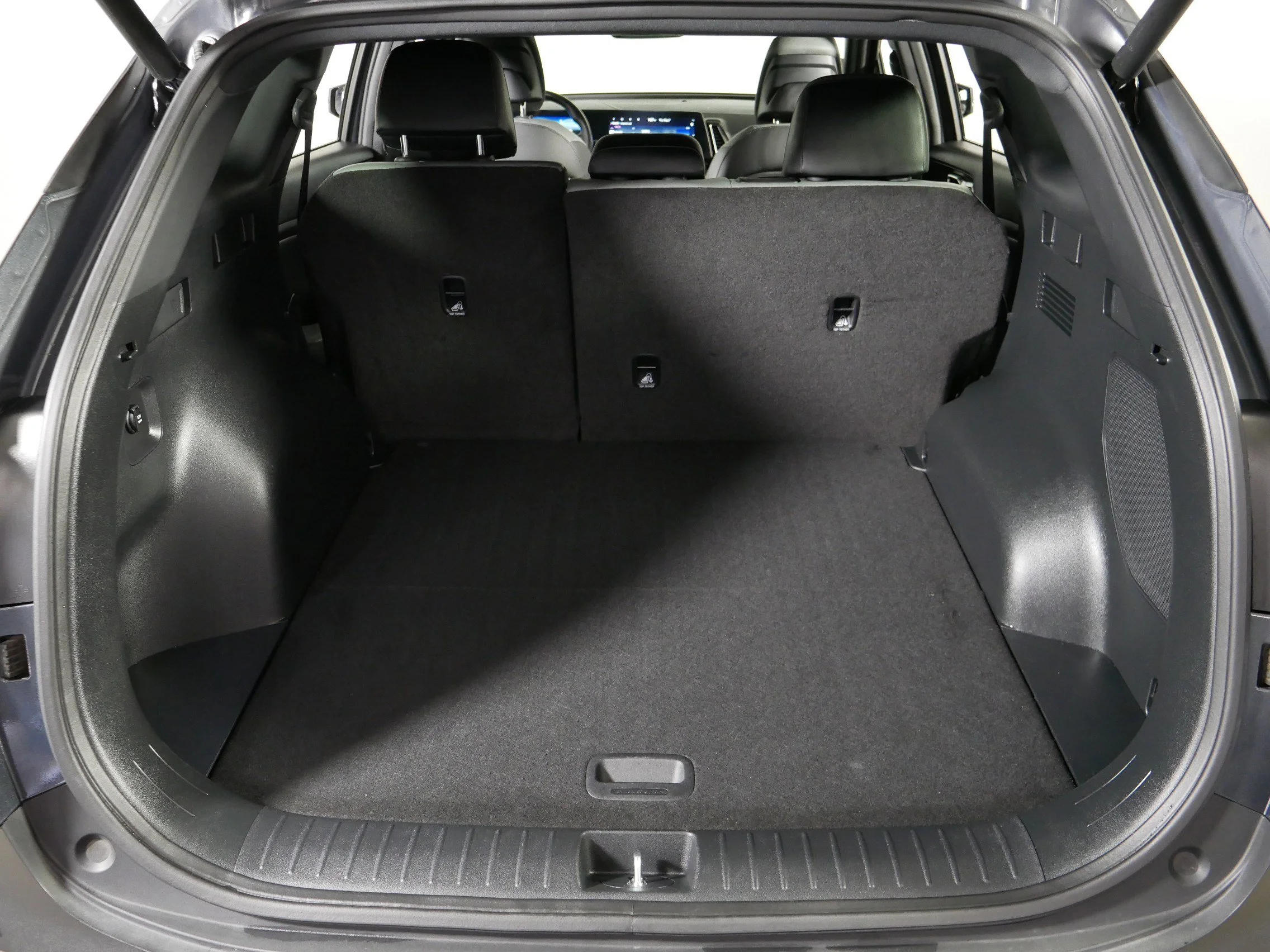 Used 2023 Ebony Black Kia X-Pro Prestige image 18