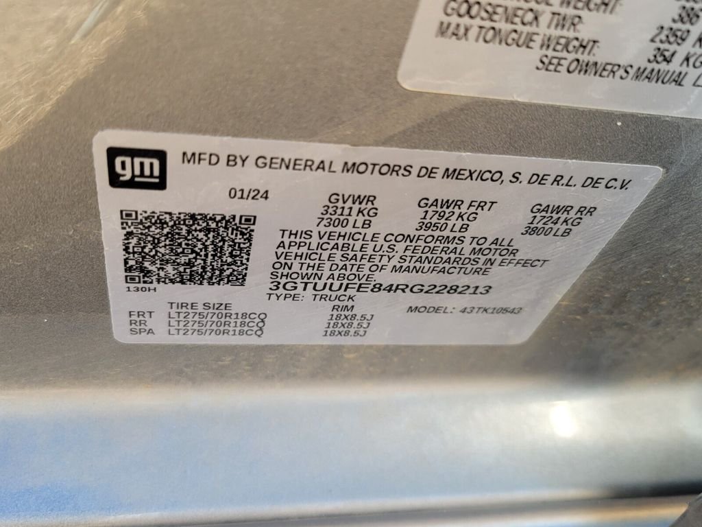 Used 2024 Silver GMC AT4X image 20