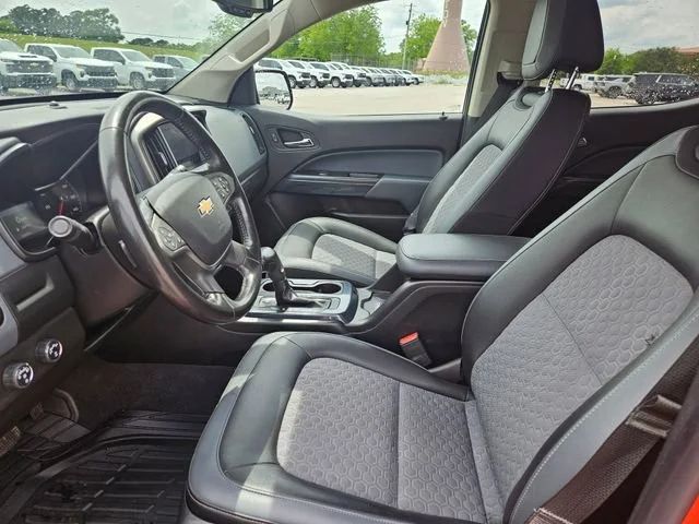 Used 2019 CRUSH Chevrolet 4WD Z71 image 9