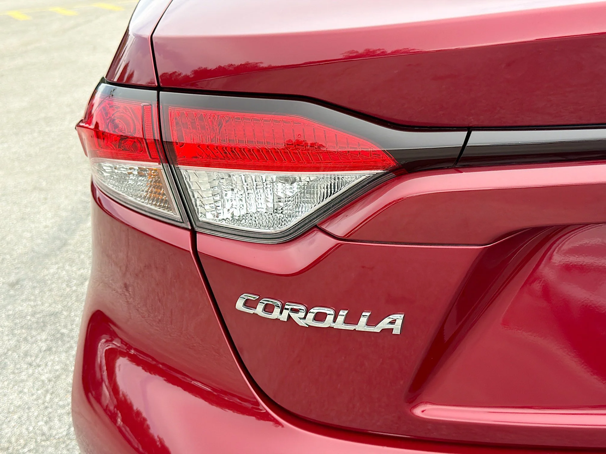 Used 2023 Ruby Flare Pearl Toyota LE image 10