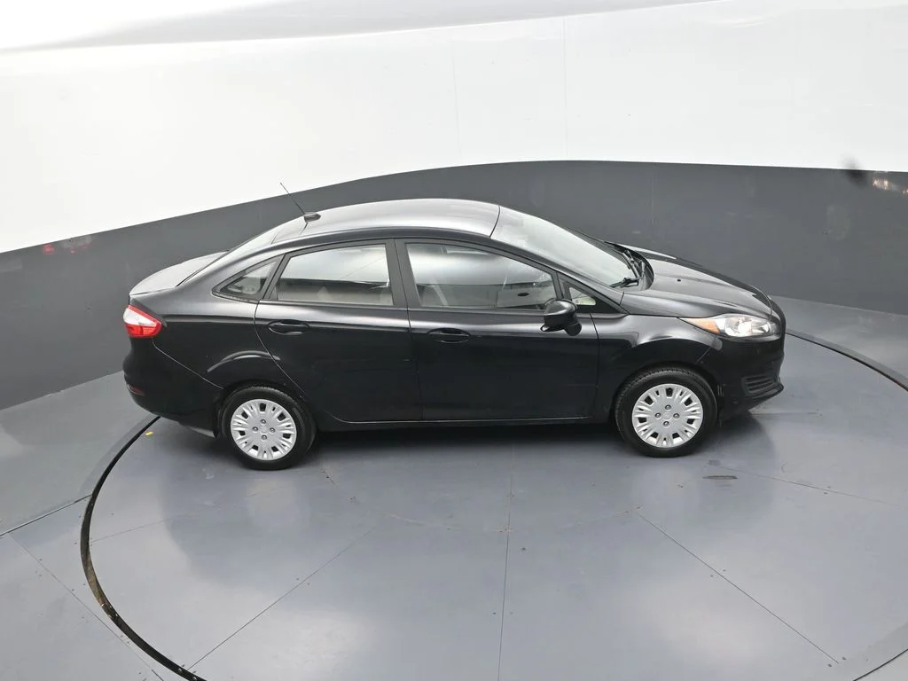 Used 2019 Black Ford S image 21
