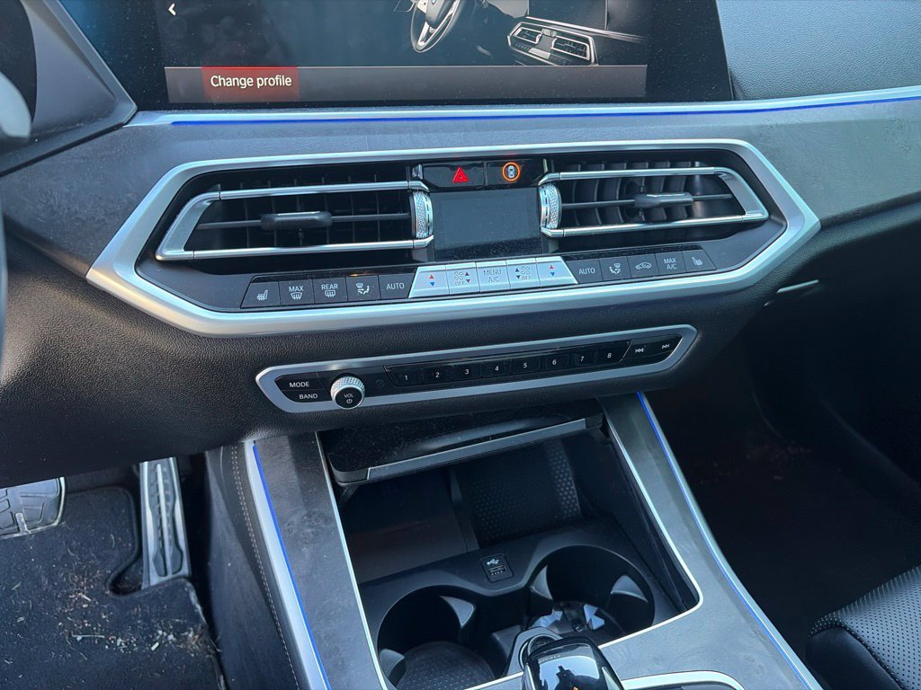Used 2023 Black Sapphire Metallic BMW xDrive40i image 17