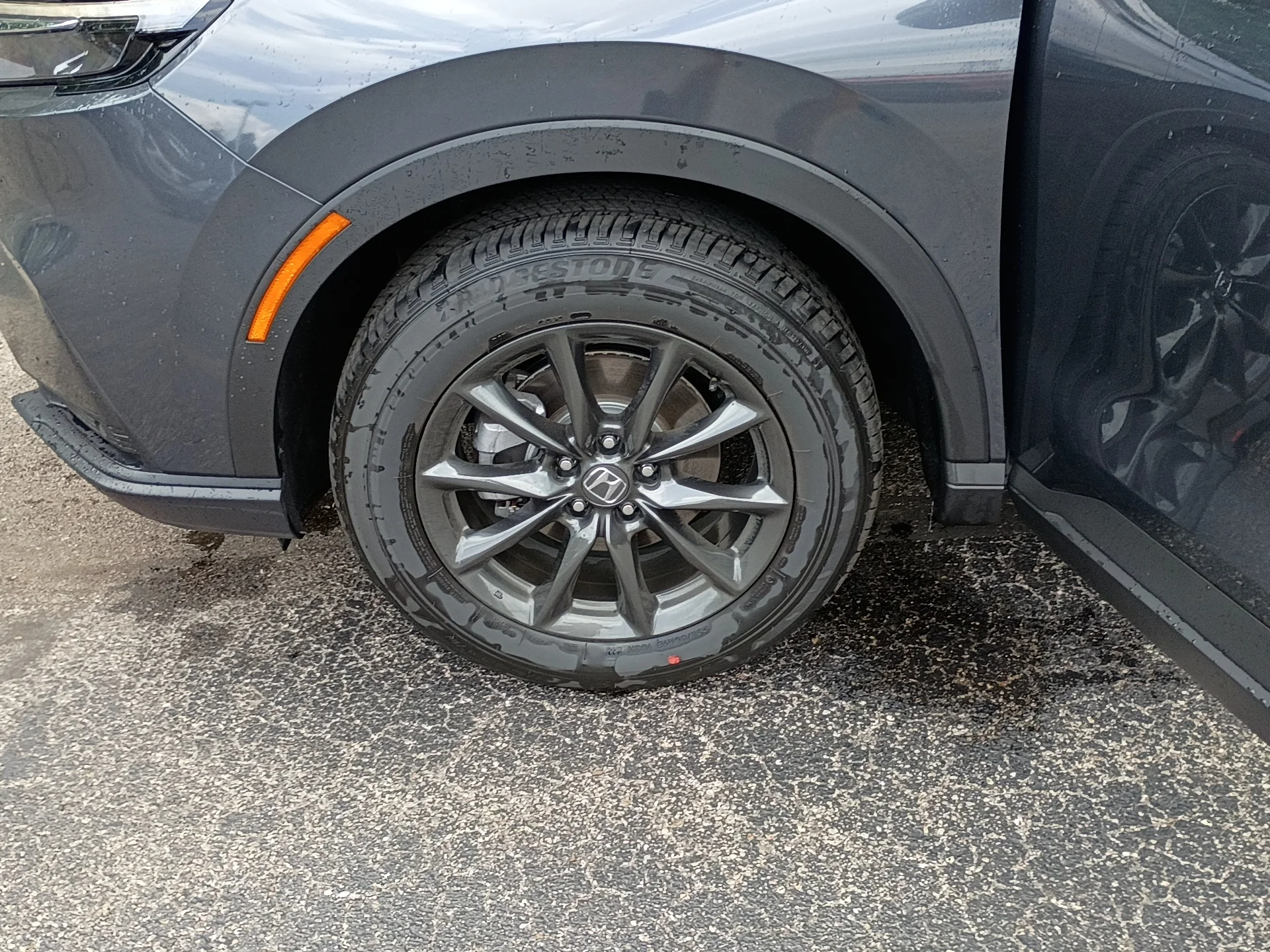 Certified Used 2026 METEORITE GRAY Honda EX-L image 10
