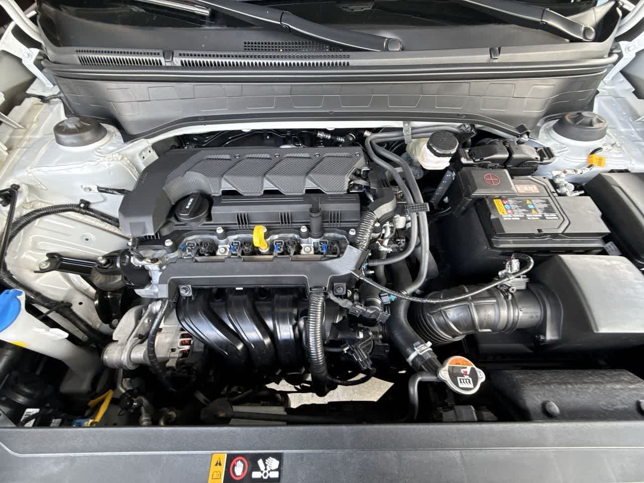 2025 Hyundai Venue SEL - Photo 12