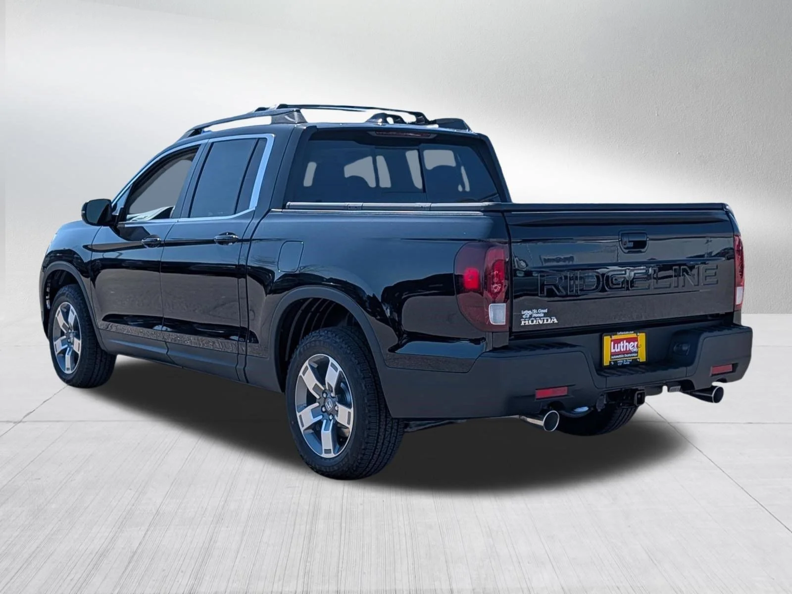 New 2026 Crystal Black Pearl Honda RTL image 3