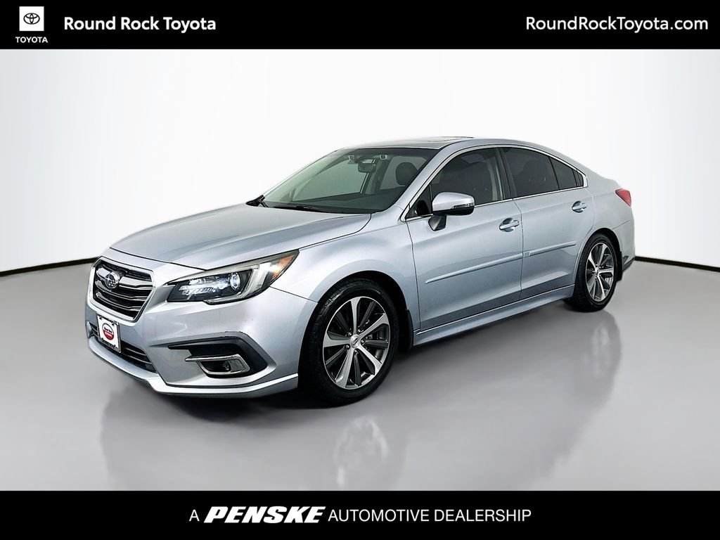 Used 2018 Silver Subaru 2.5i image 1