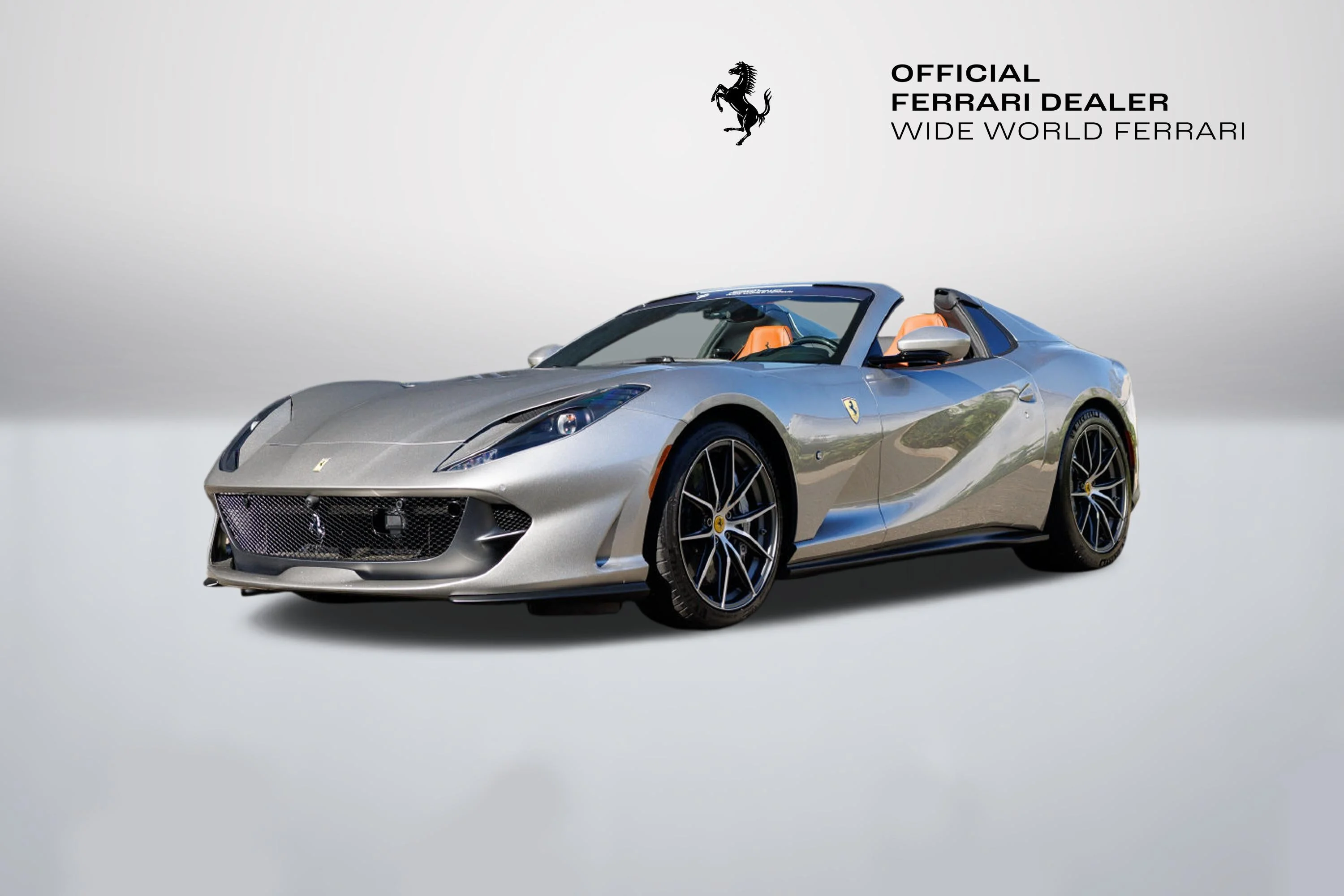 Certified Used 2023 Aluminum Lucido Ferrari Base image 2