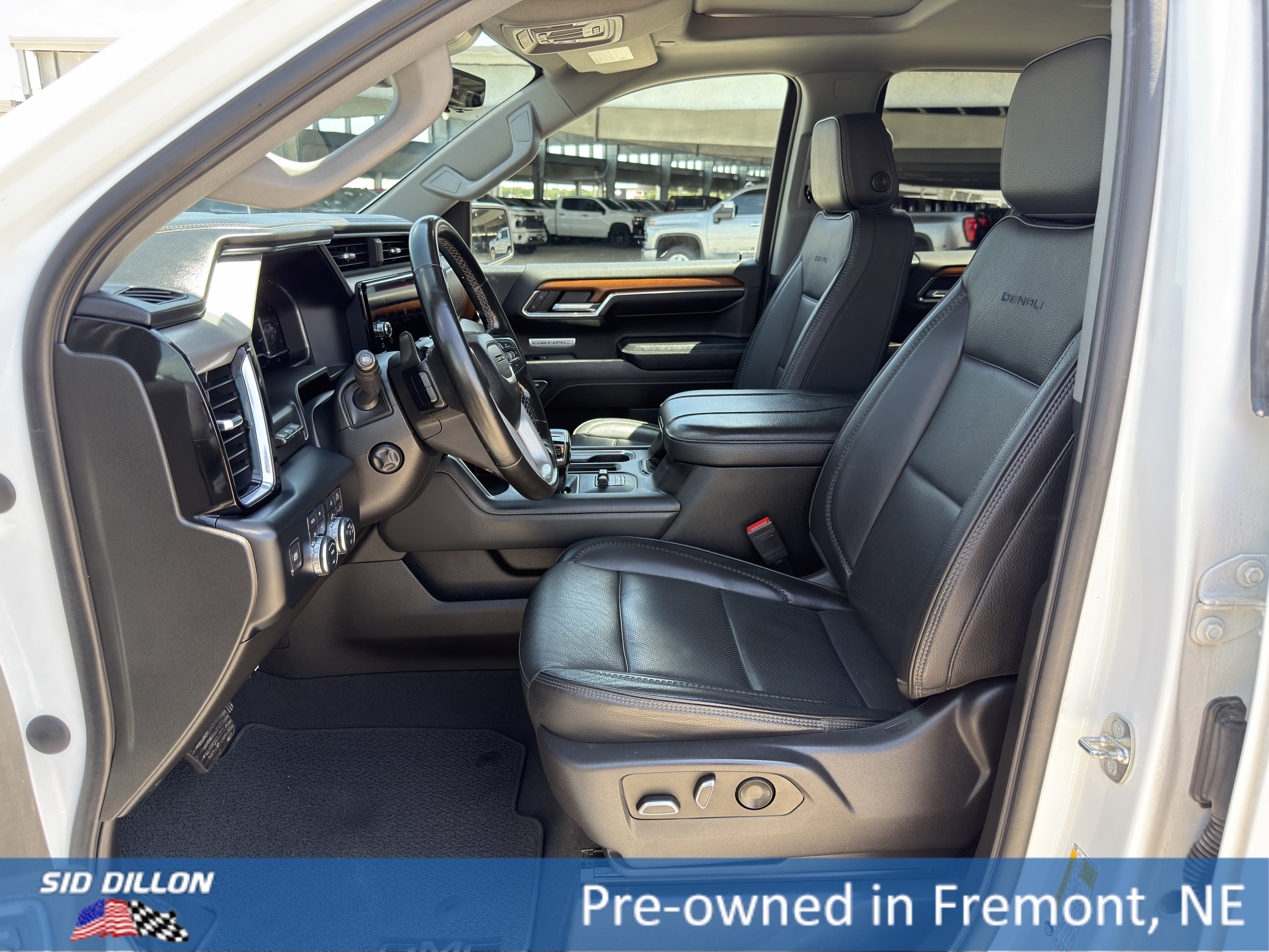 Used 2023 Summit White GMC Denali image 17