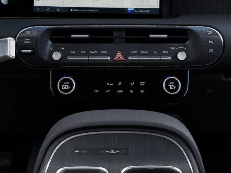 New 2026 White Hyundai SE image 16