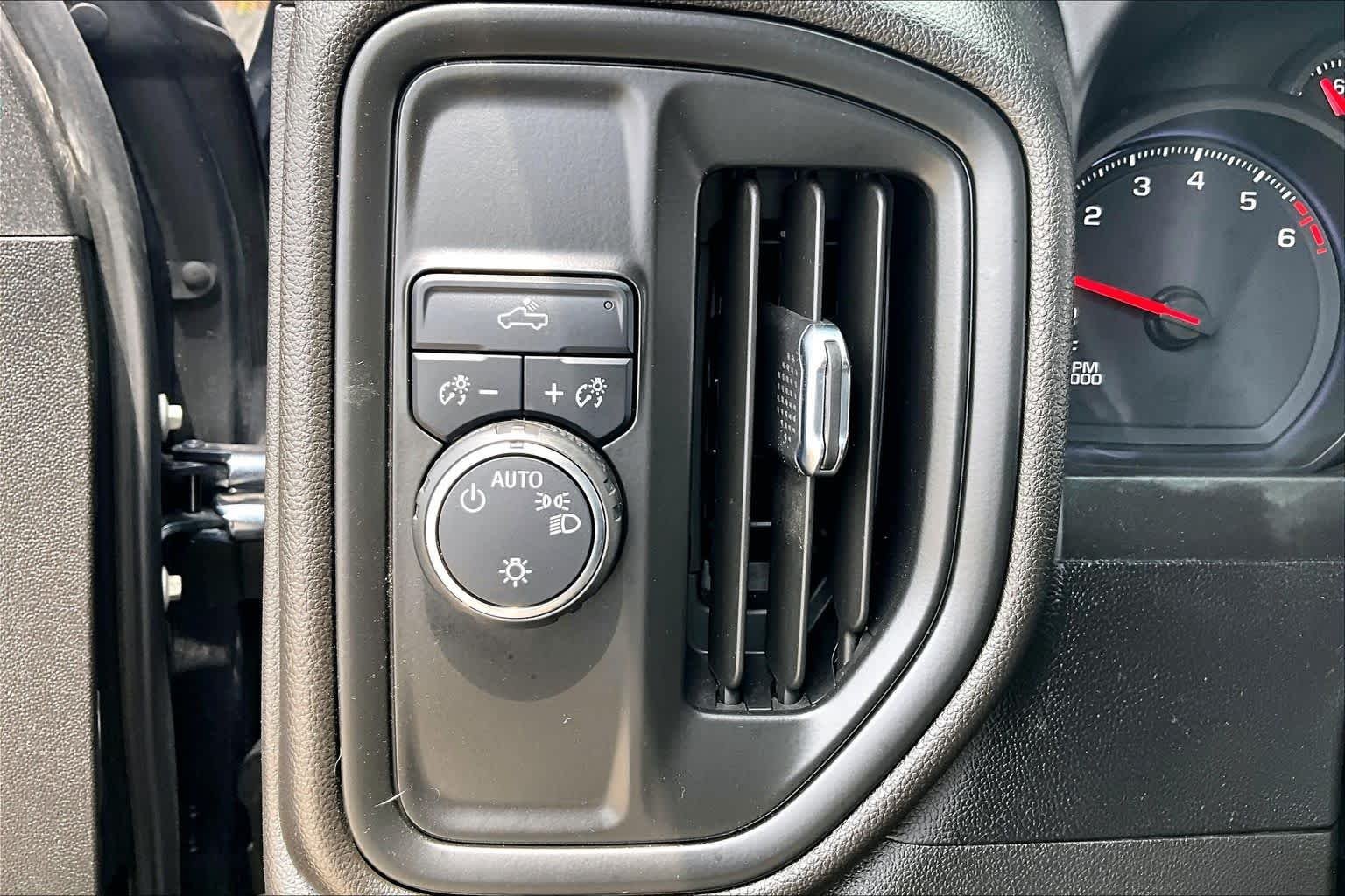 Used 2021 Shadow Gray Metallic Chevrolet Custom image 36