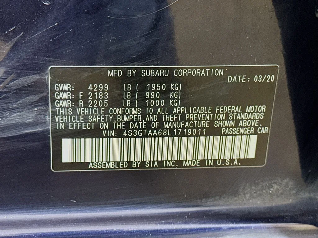 Used 2020 Blue Subaru Base image 38