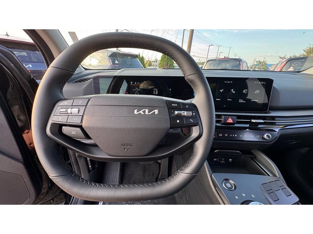 New 2026 Fusion Black Kia LX image 10