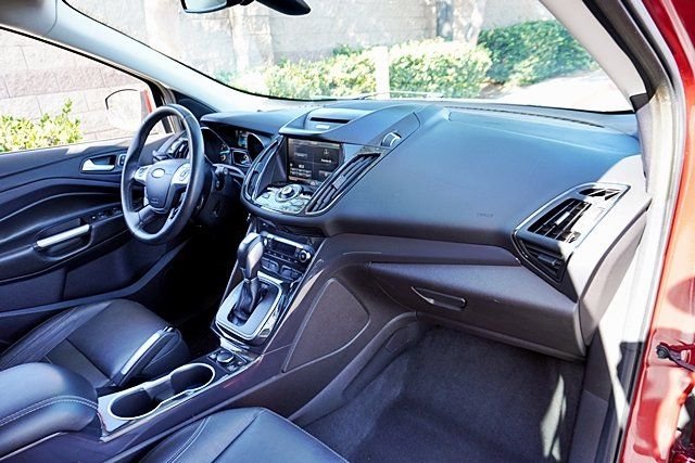 Used 2014 Red Ford Titanium image 9
