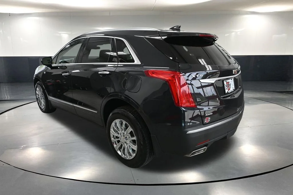 Used 2019 Black Cadillac Luxury image 9