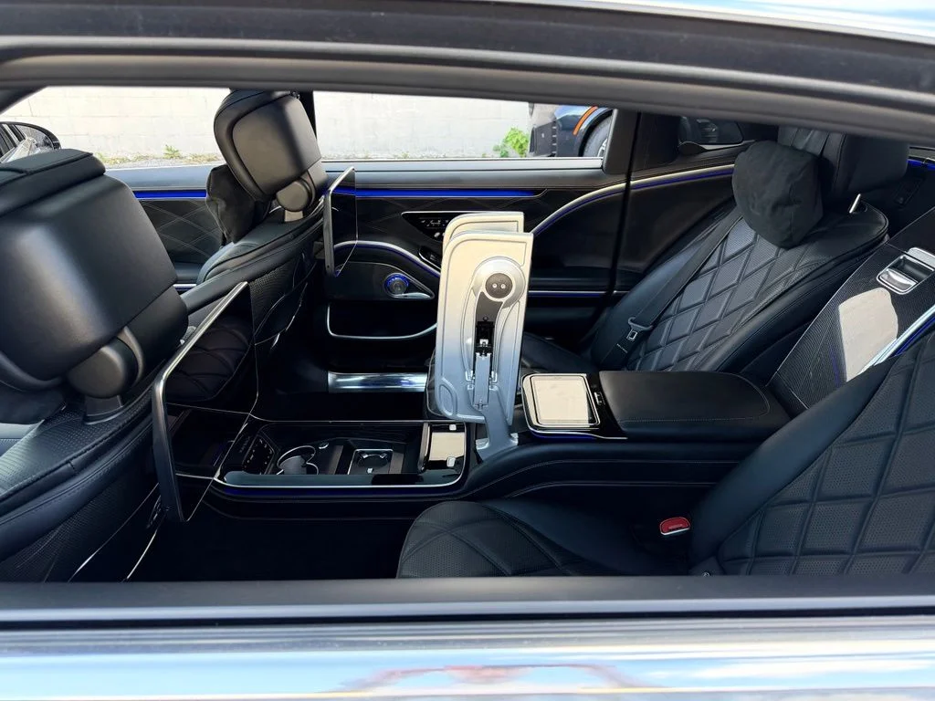 Used 2022 Gray Mercedes-Benz Maybach S 580 image 25