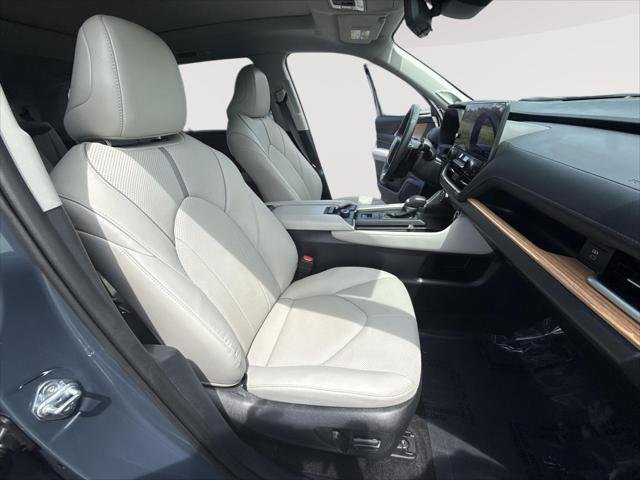 Certified Used 2024 STORM CLOUD Toyota  image 29
