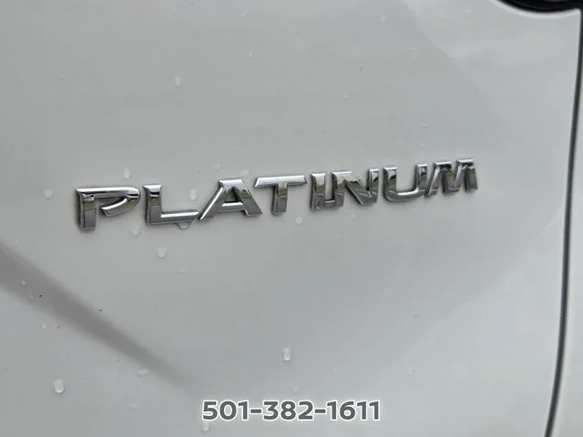 Used 2017 White Nissan Platinum image 15