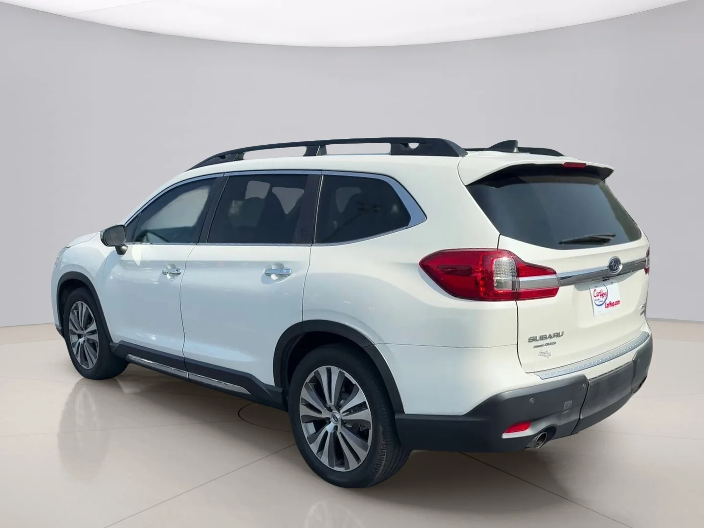Used 2019 White Subaru TOURING image 3