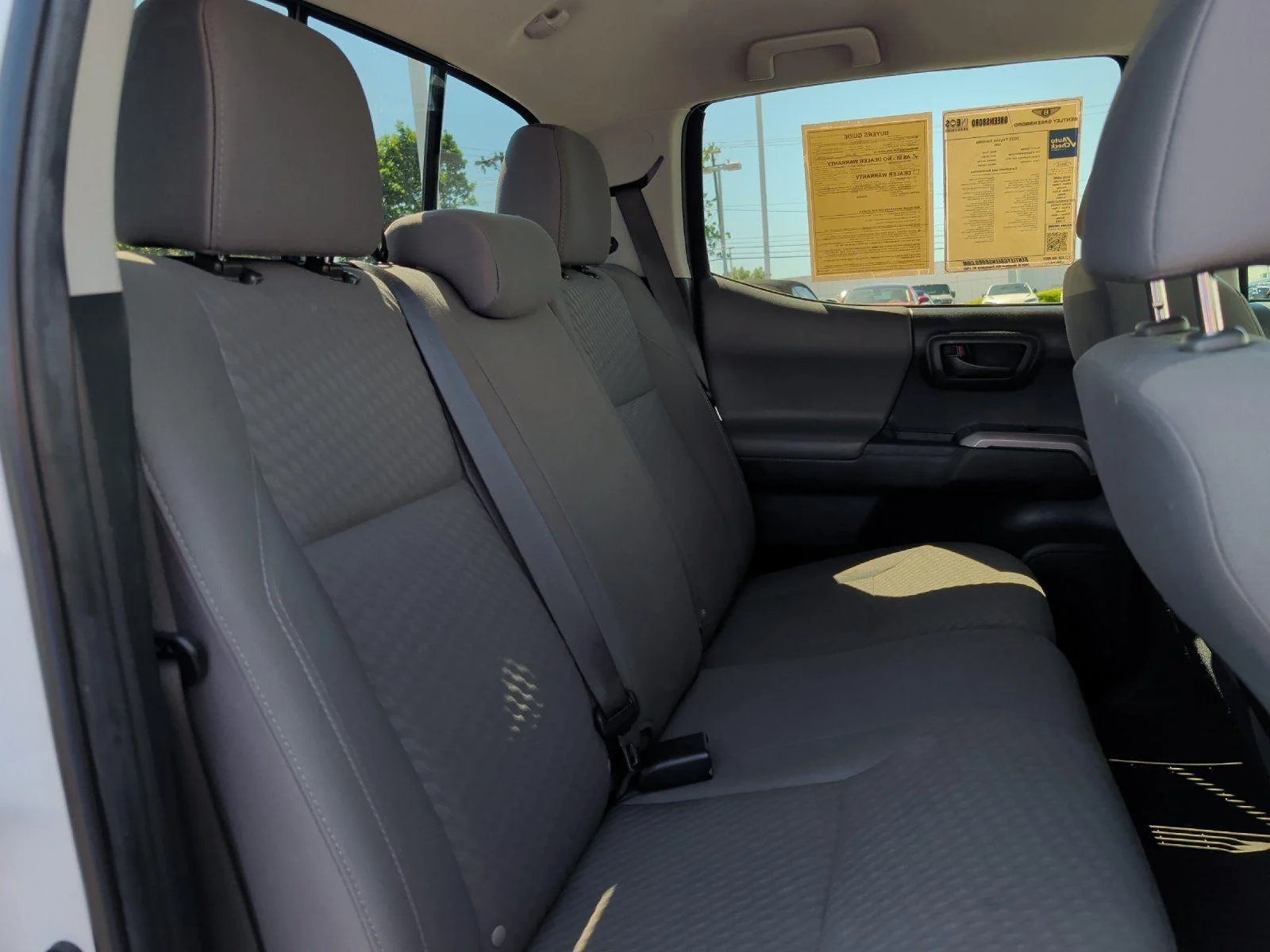 Used 2023 Ice Cap Toyota SR5 image 38