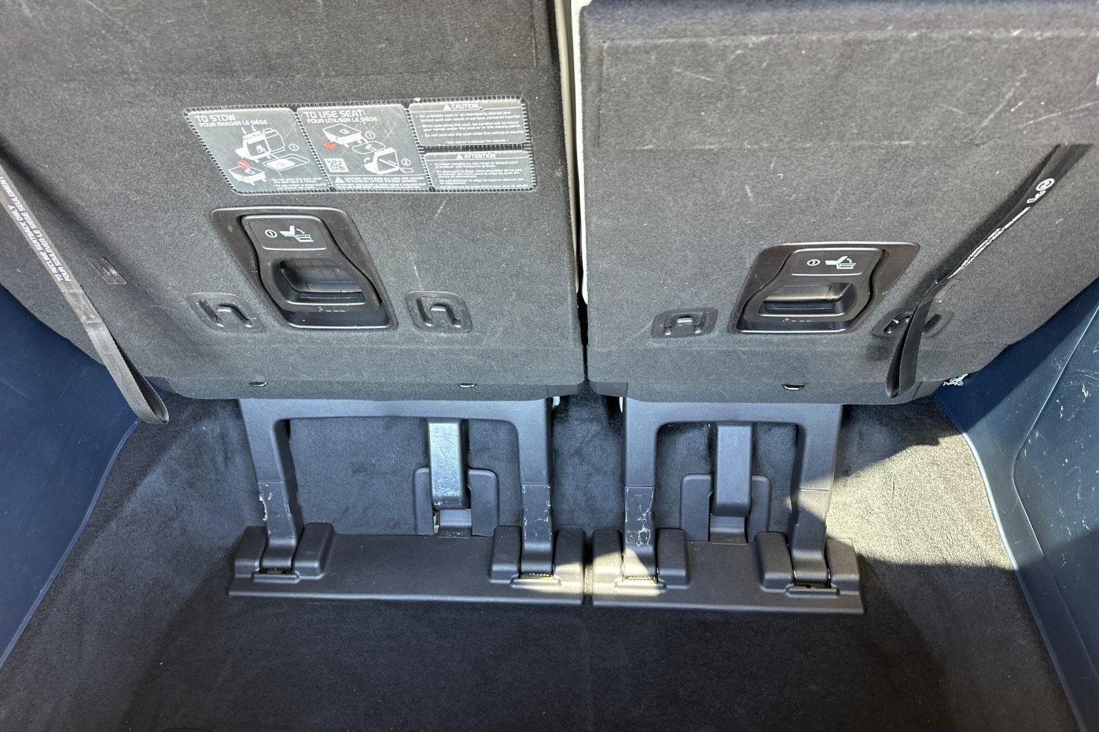 Used 2025 White Kia SX image 17