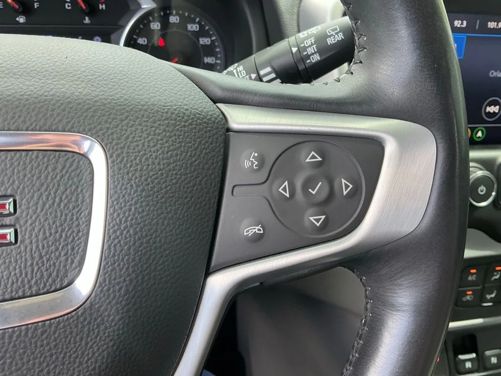 Used 2021 White GMC SLT image 37