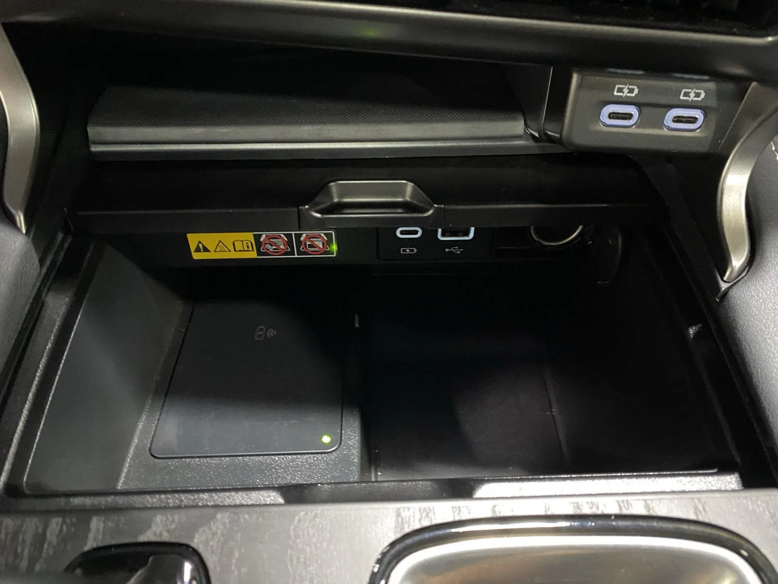 Used 2024 Nightfall Mica Lexus RX 350 Premium image 30