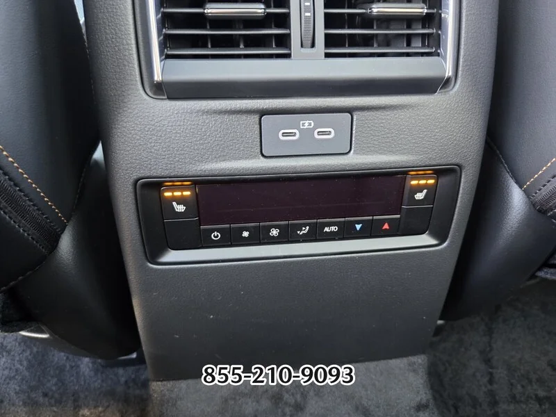 2026 Mazda CX-70 Premium Package - Photo 10