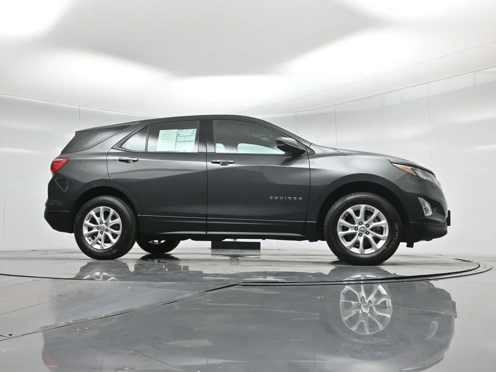 Used 2019 Gray Chevrolet LS image 4