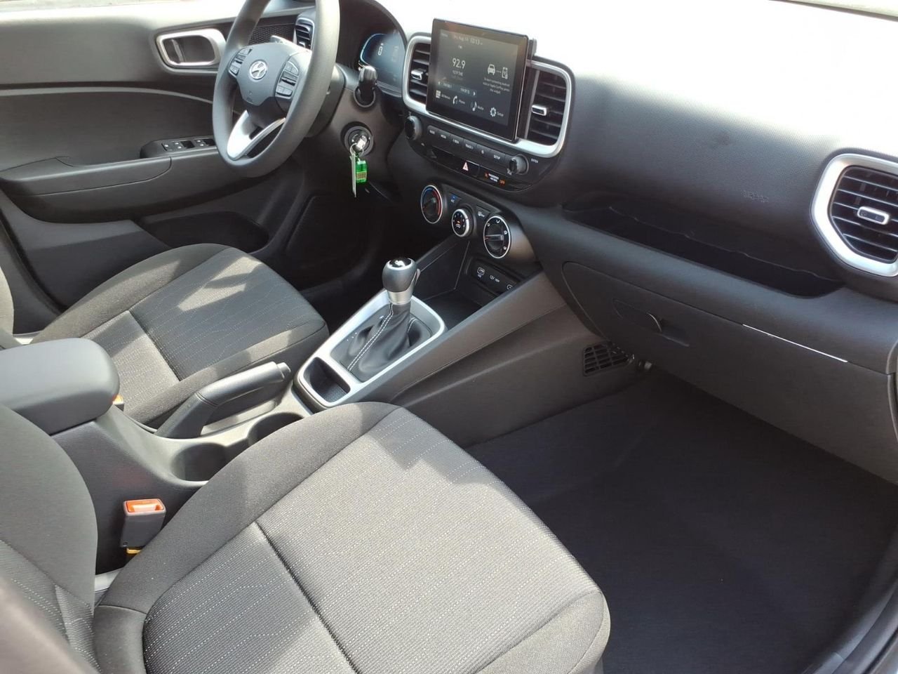 New 2026 Ecotronic Gray Hyundai SE image 22