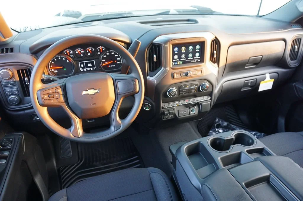 2026 Chevrolet Silverado 2500 HD Custom - Photo 13