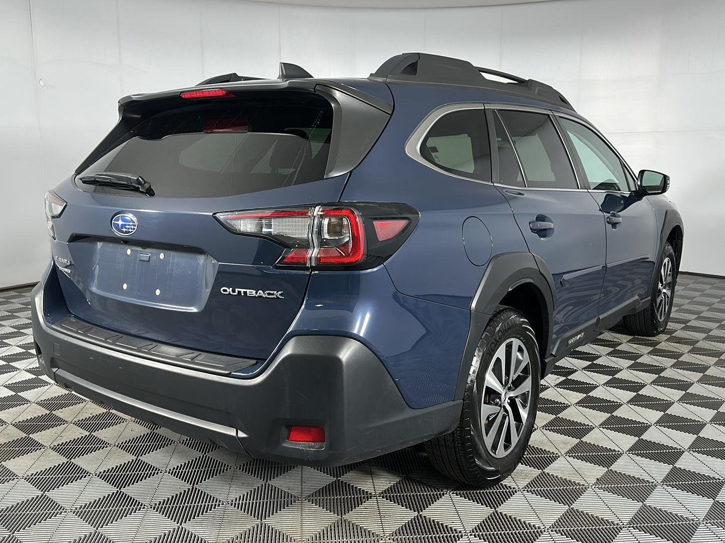 Used 2024 Cosmic Blue Pearl Subaru Premium image 9