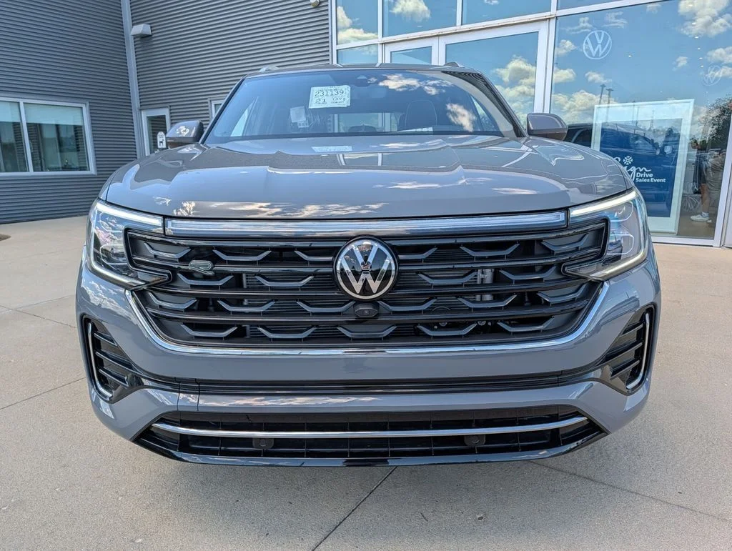 New 2026 Gray Volkswagen 2.0T SEL Premium R-Line image 10