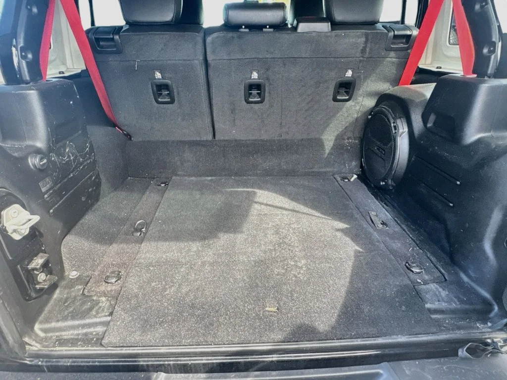 Used 2023 Black Jeep Rubicon 20th Anniversary Edition 4xe image 30