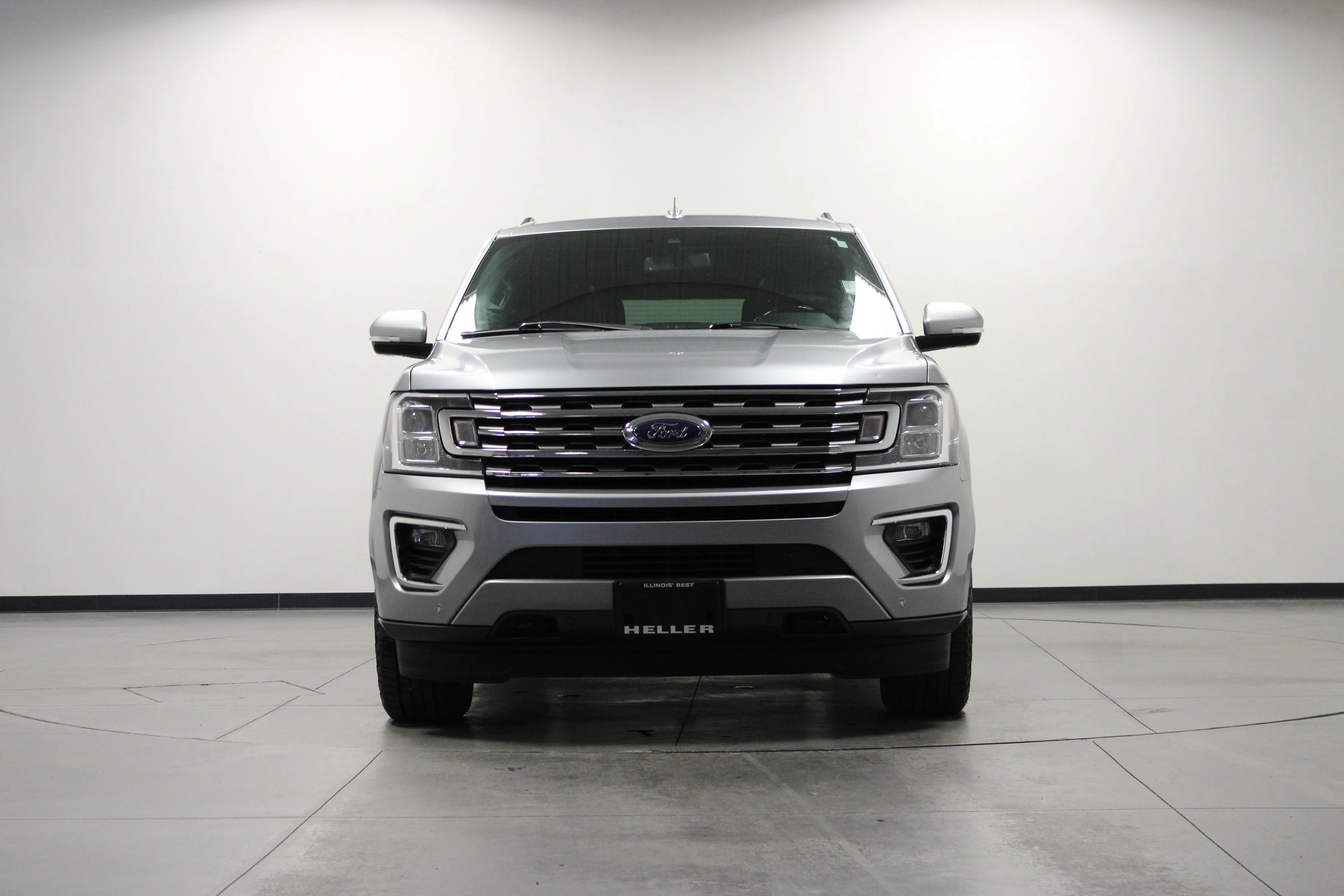 Used 2021 Iconic Silver Metallic Ford Limited image 9