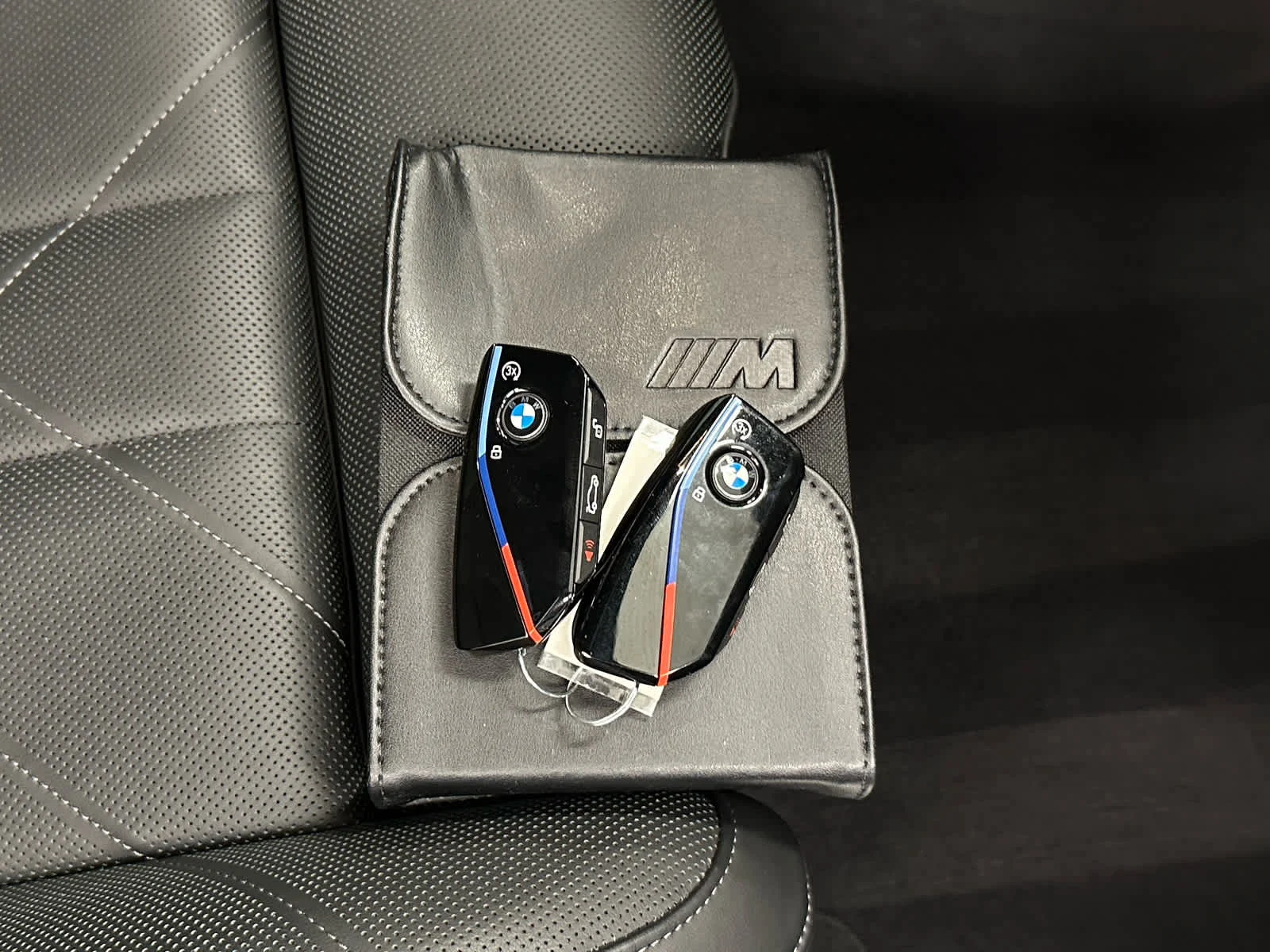 Used 2024 Marina Bay Blue Metallic BMW  image 39