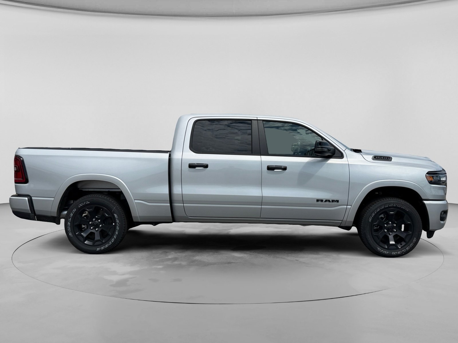 New 2026 Silver Zynith Exterior Paint RAM Big Horn 4x4 Crew Cab 6