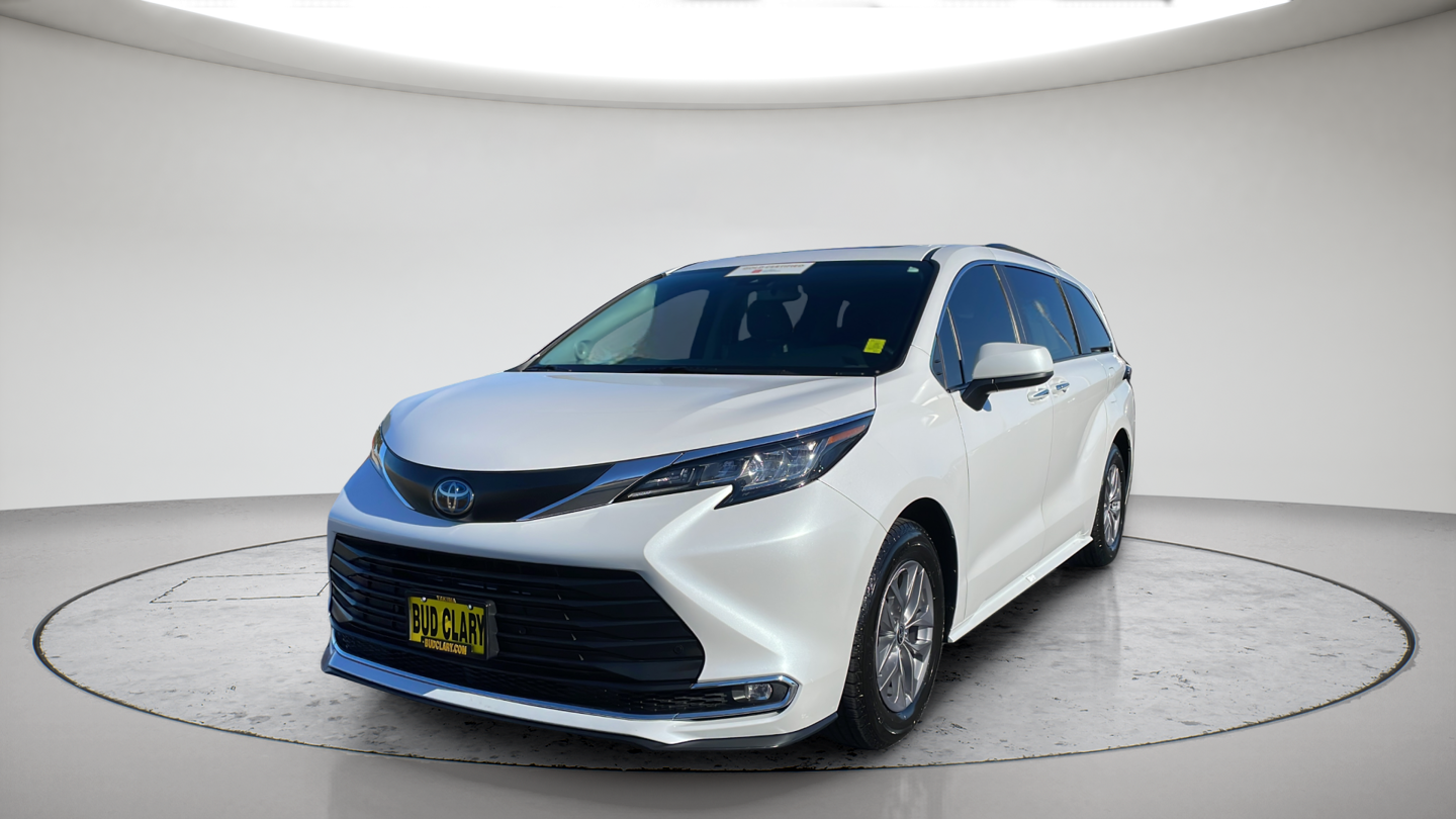 2023 Toyota Sienna