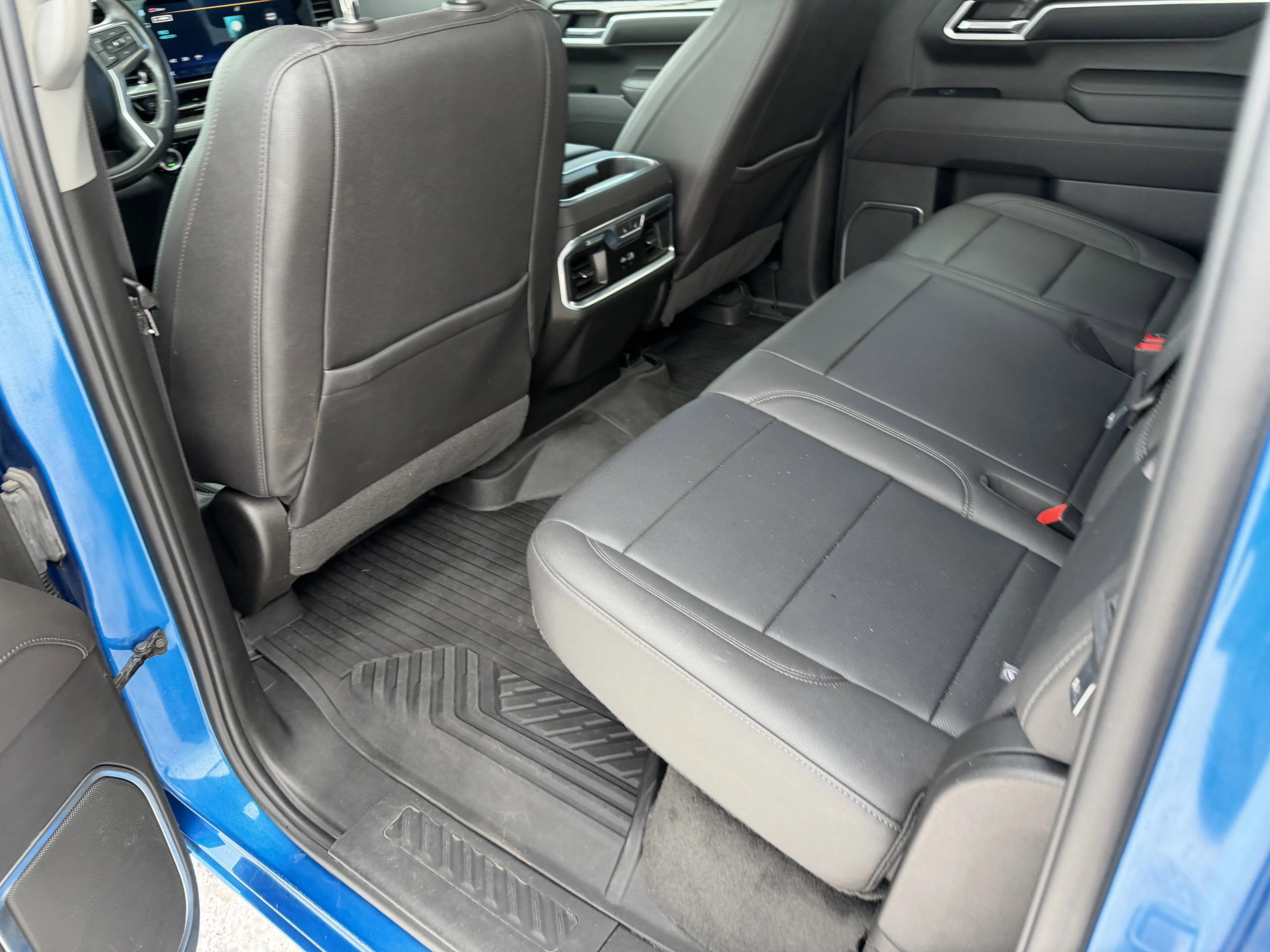 2022 Chevrolet Silverado 1500 LTZ - Photo 13
