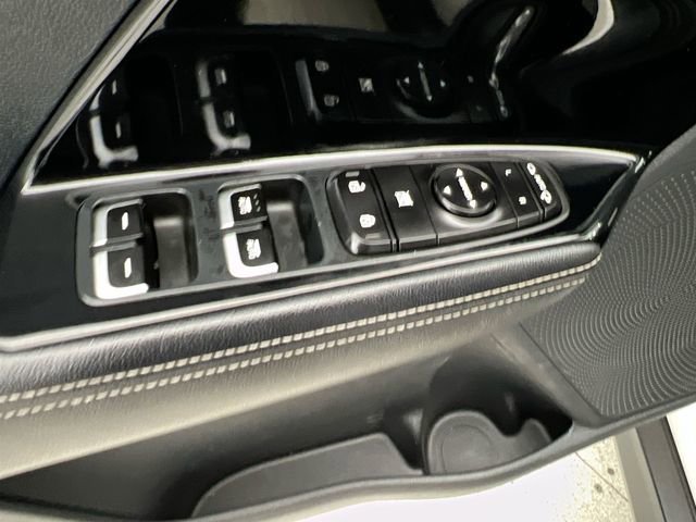 2022 Kia Niro S - Photo 23