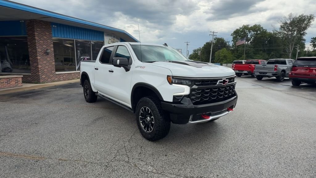 Used 2022 White Chevrolet ZR2 image 2