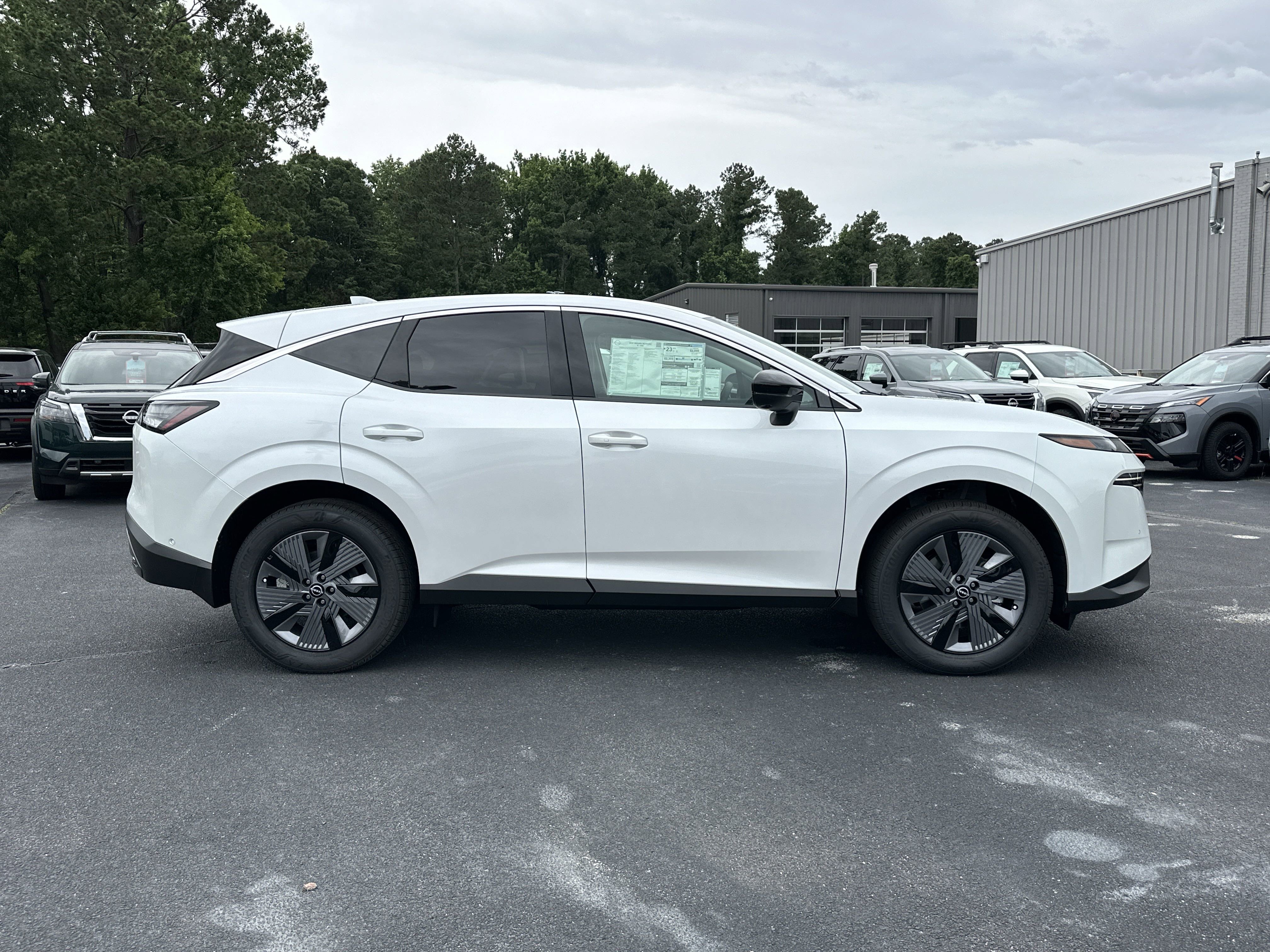 2025 Nissan Murano SL - Photo 9