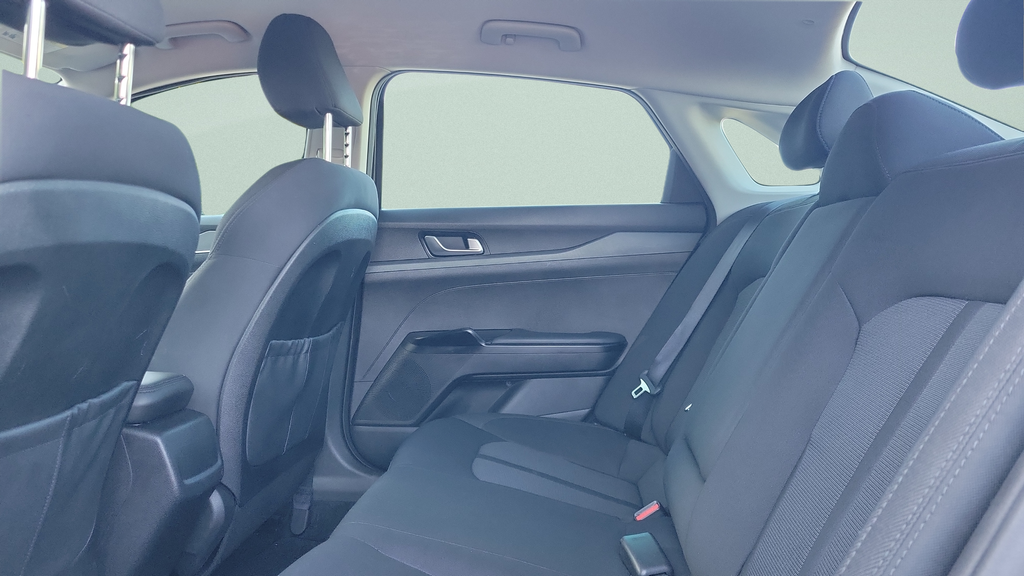 Used 2021 Gray Kia LXS image 10