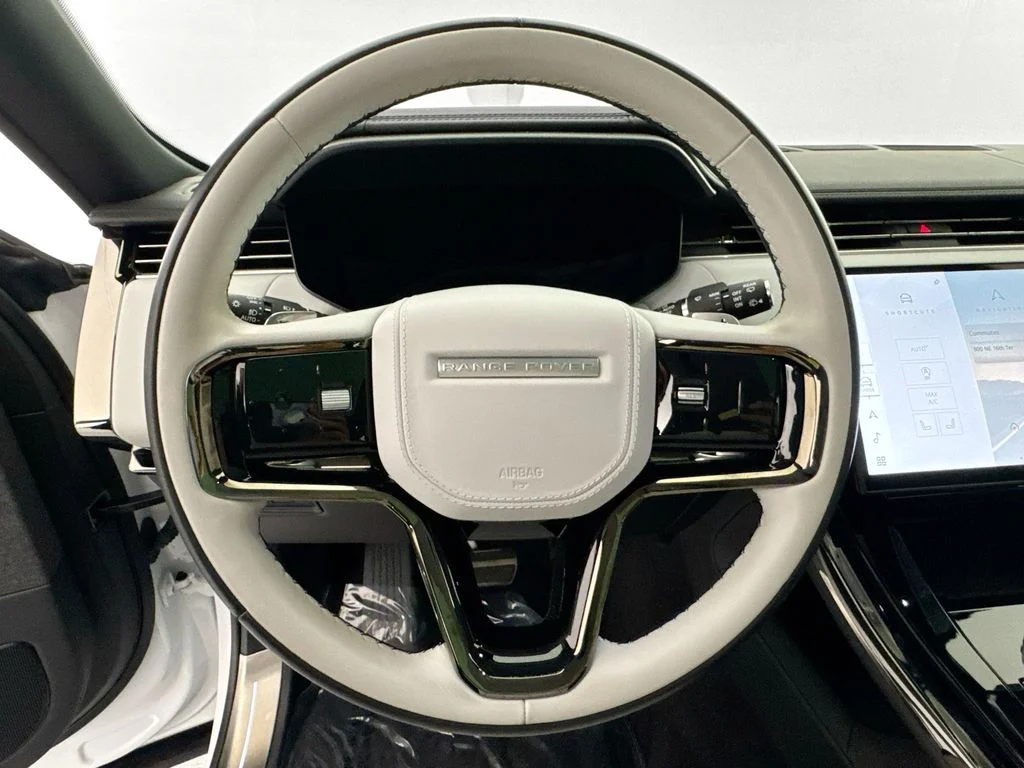 Certified Used 2025 White Land Rover Dynamic SE image 11